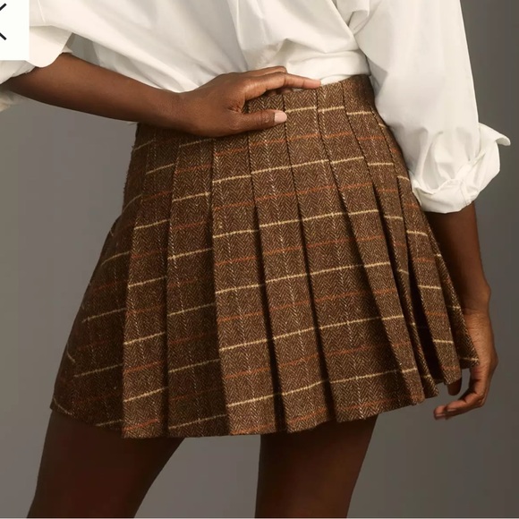 Avec Les Filles Mixed Plaid Pleated Mini Skirt - Picture 4 of 10
